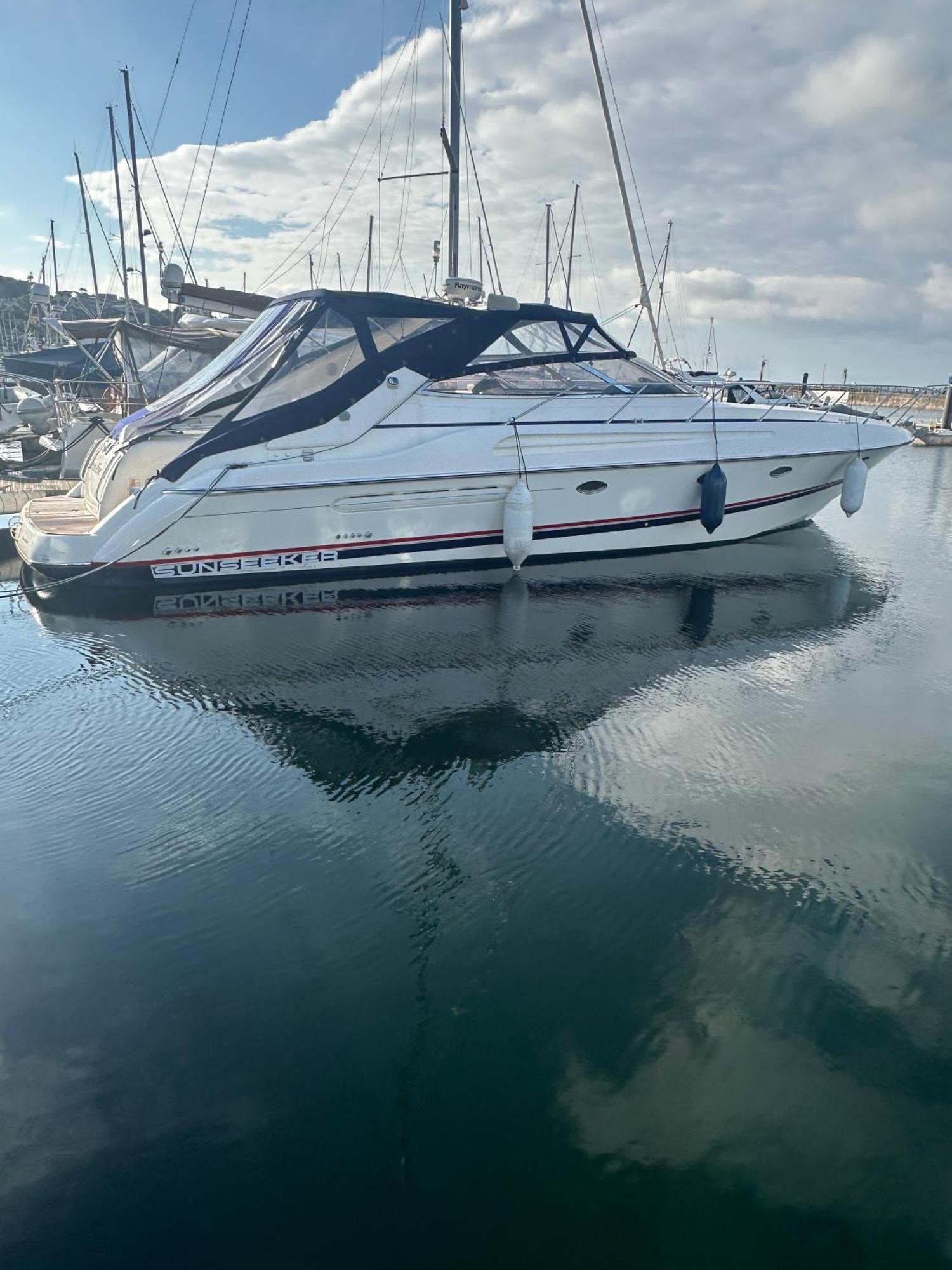 Boat Accommodation Ltd Torquay Extérieur photo